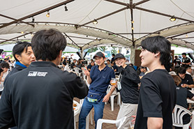 会場・人物