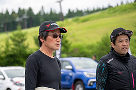 会場・人物