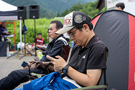 会場・人物
