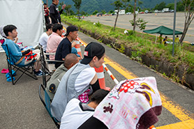 会場・人物