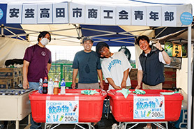 会場・人物