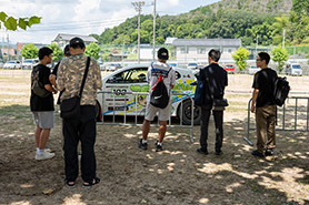 会場・人物