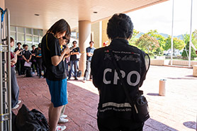 会場・人物