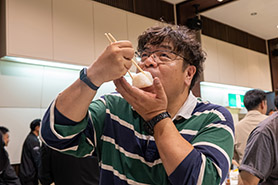 会場・人物