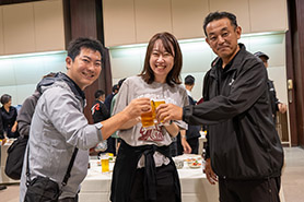 会場・人物