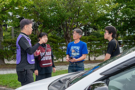 会場・人物