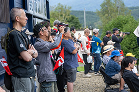 会場・人物