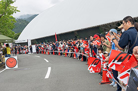会場・人物