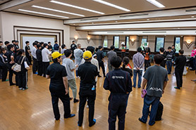 会場・人物