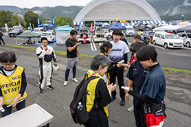 会場・人物