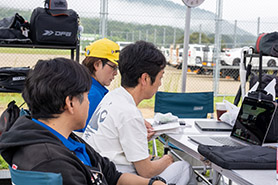 会場・人物