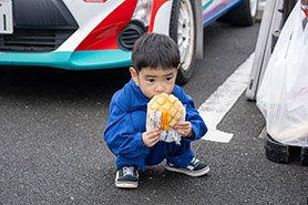 会場・人物