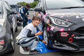 会場・人物