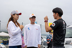会場・人物