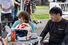 会場・人物