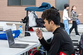 会場・人物