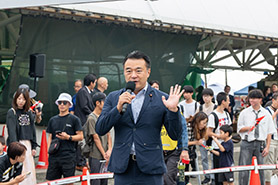 会場・人物