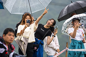 会場・人物