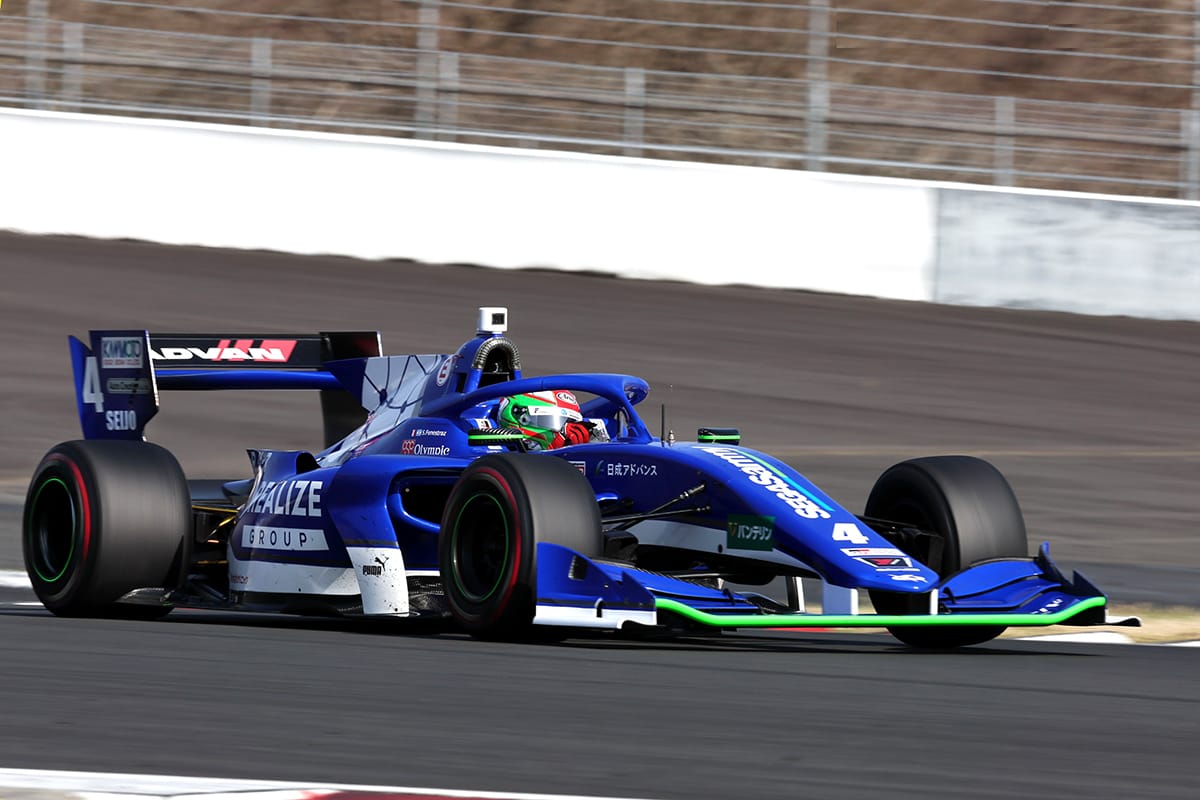 第1戦で3位に入ったサッシャ・フェネストラズ(KONDO RACING #4)