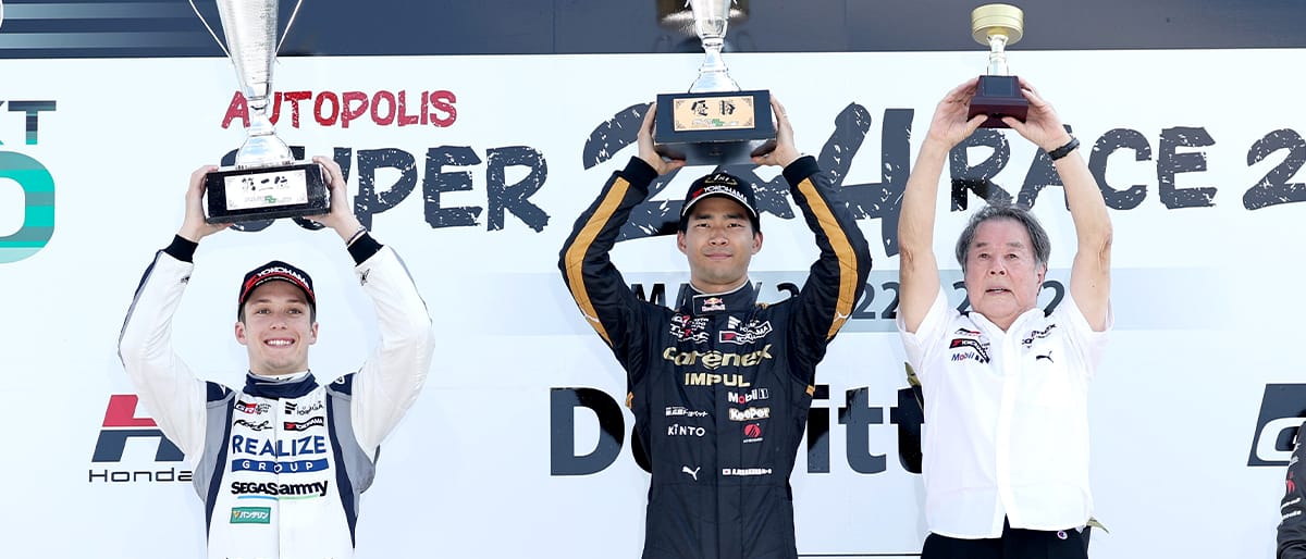 8番手スタートからの大逆転で平川が今季2勝目フェネストラズが2位で今季2度目の表彰台獲得