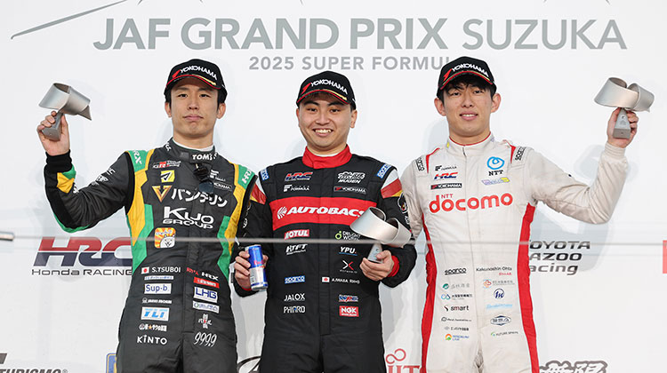 最終戦までタイトルを争うも、惜しくも坪井の連覇ならず