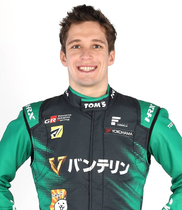 サッシャ・フェネストラズ
