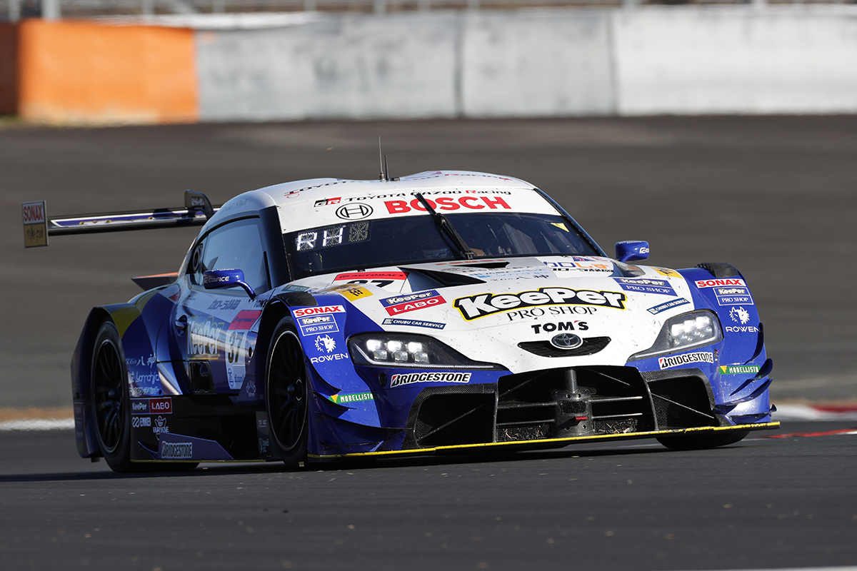 2位フィニッシュを果たした平川 亮/サッシャ・フェネストラズ組 KeePer TOM'S GR Supra 37号車