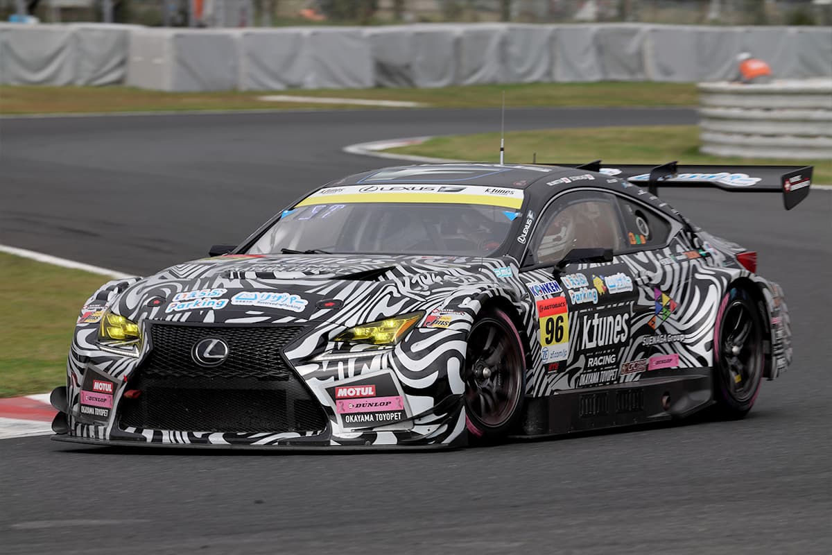 GT300クラスで3位表彰台を獲得した新田守男／高木真一組 K-tunes RC F GT3 96号車