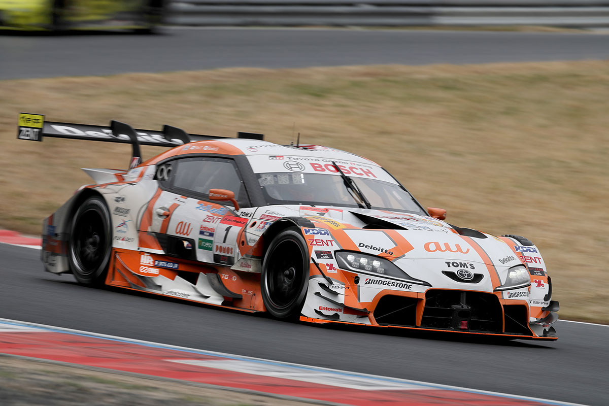 2年連続で開幕戦を制した坪井翔／山下健太組 au TOM'S GR Supra 1号車