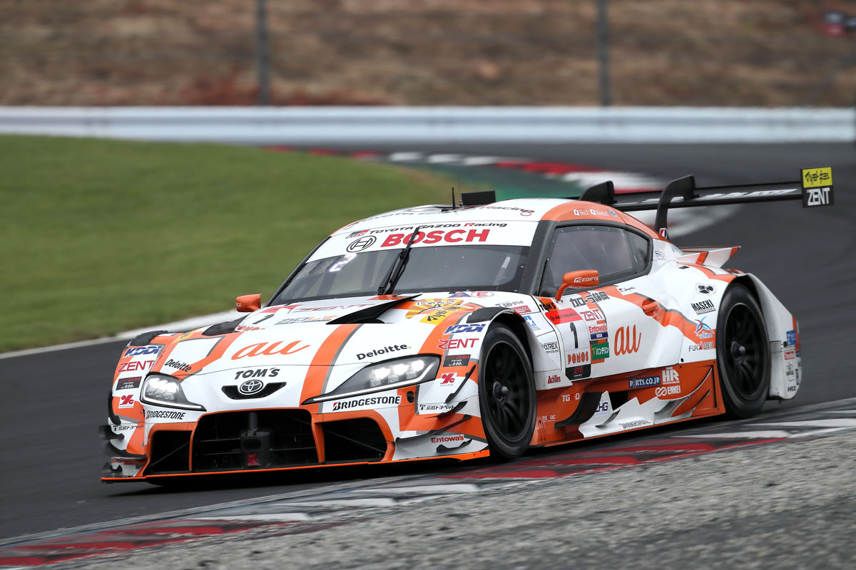 坪井翔がレース1を制し、レース2でも山下健太が2位に入ったau TOM'S GR Supra 1号車