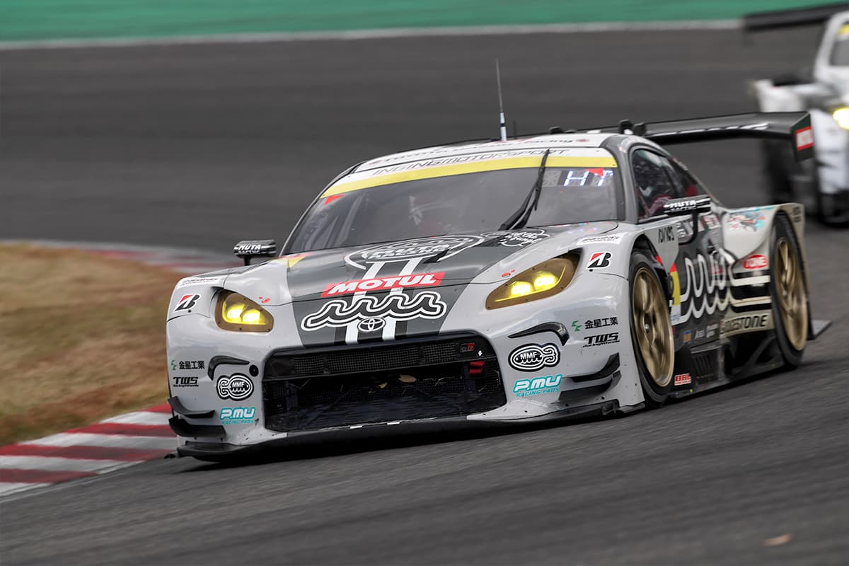 2位フィニッシュとなったmuta Racing GR86 GT 2号車（堤 優威／平良 響）