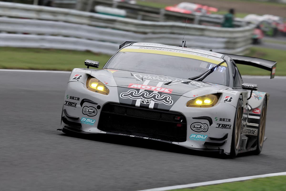 muta Racing GR86 GT 2号車（堤 優威／平良 響）は8位フィニッシュ