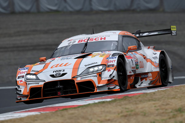 昨年に続き2年連続で岡山を制覇したディフェンディングチャンピオンのau TOM'S GR Supra 1号車（坪井翔／山下健太）