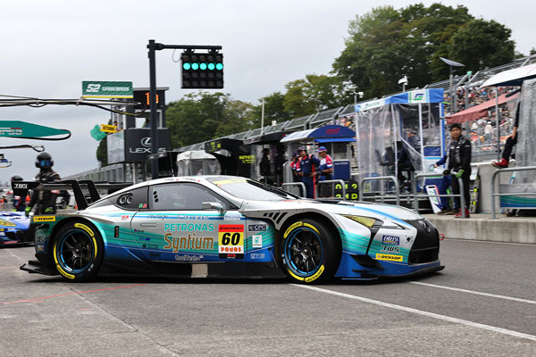 2番手グリッドを獲得したSyntium LMcorsa LC500 GT 60号車（吉本大樹／河野駿佑）