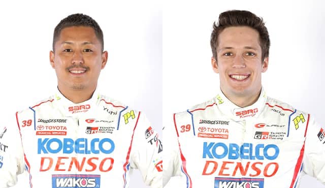 関口 雄飛、サッシャ・フェネストラズ