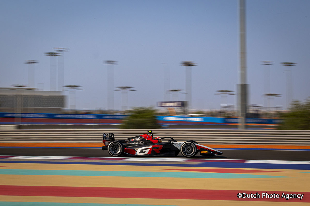 ルサイル・インターナショナル・サーキットで開催された2025年FIA-F2の第12戦に挑んだART Grand Prixの宮田莉朋