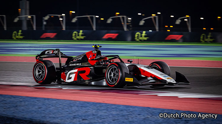 宮田莉朋は16位／リタイアの厳しい週末に