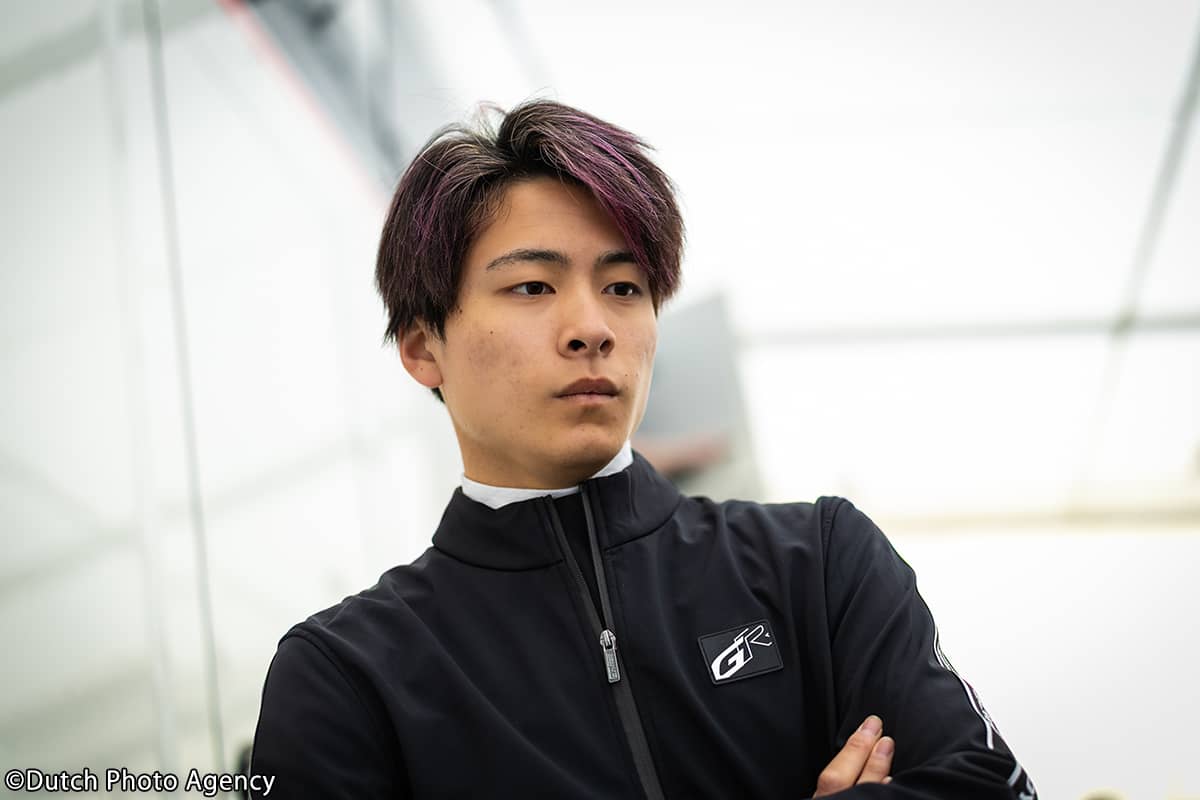 中村仁