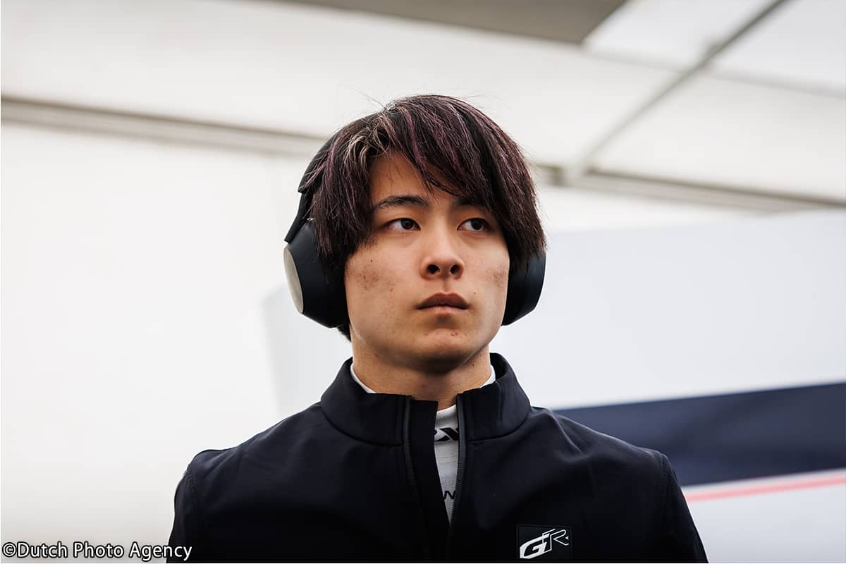 中村仁