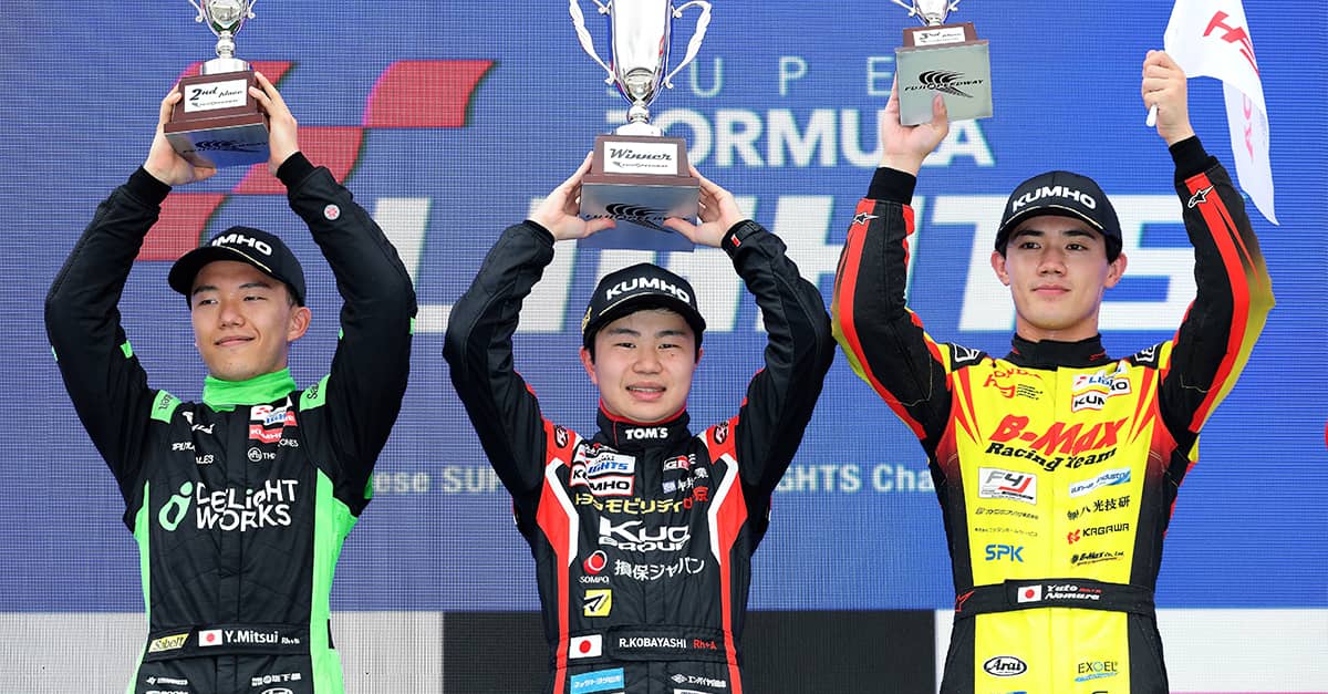 TGR-DCドライバーの小林利徠斗が第14戦で今季初勝利、第15戦で3位、エステバン・マッソンが第13戦で2位表彰台獲得
