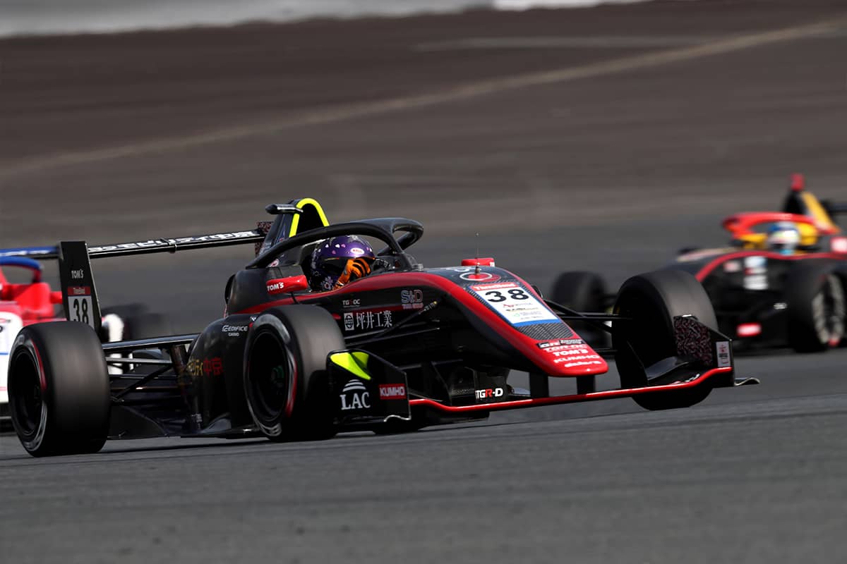 鈴木 斗輝哉（TOM'S #38）