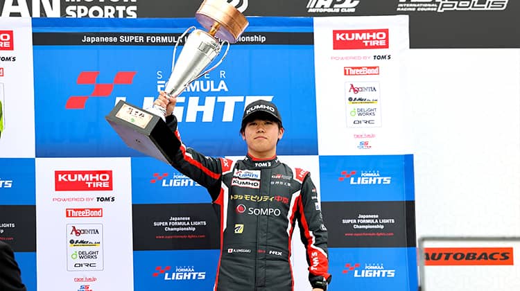 TGR-DCドライバーの梅垣が第5戦で3位表彰台 代役として初出場の三浦もポイント獲得