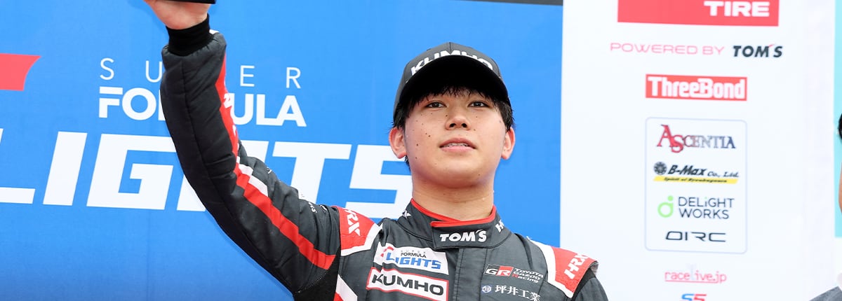TGR-DCドライバーの梅垣清が第17戦で3位表彰台 梅垣と鈴木斗輝哉は今シーズン3勝を挙げてランキング3、4位