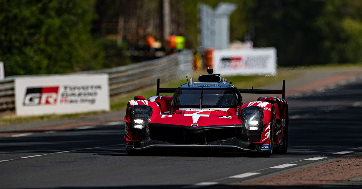 サルト・サーキットを走行するGR010 HYBRID 7号車