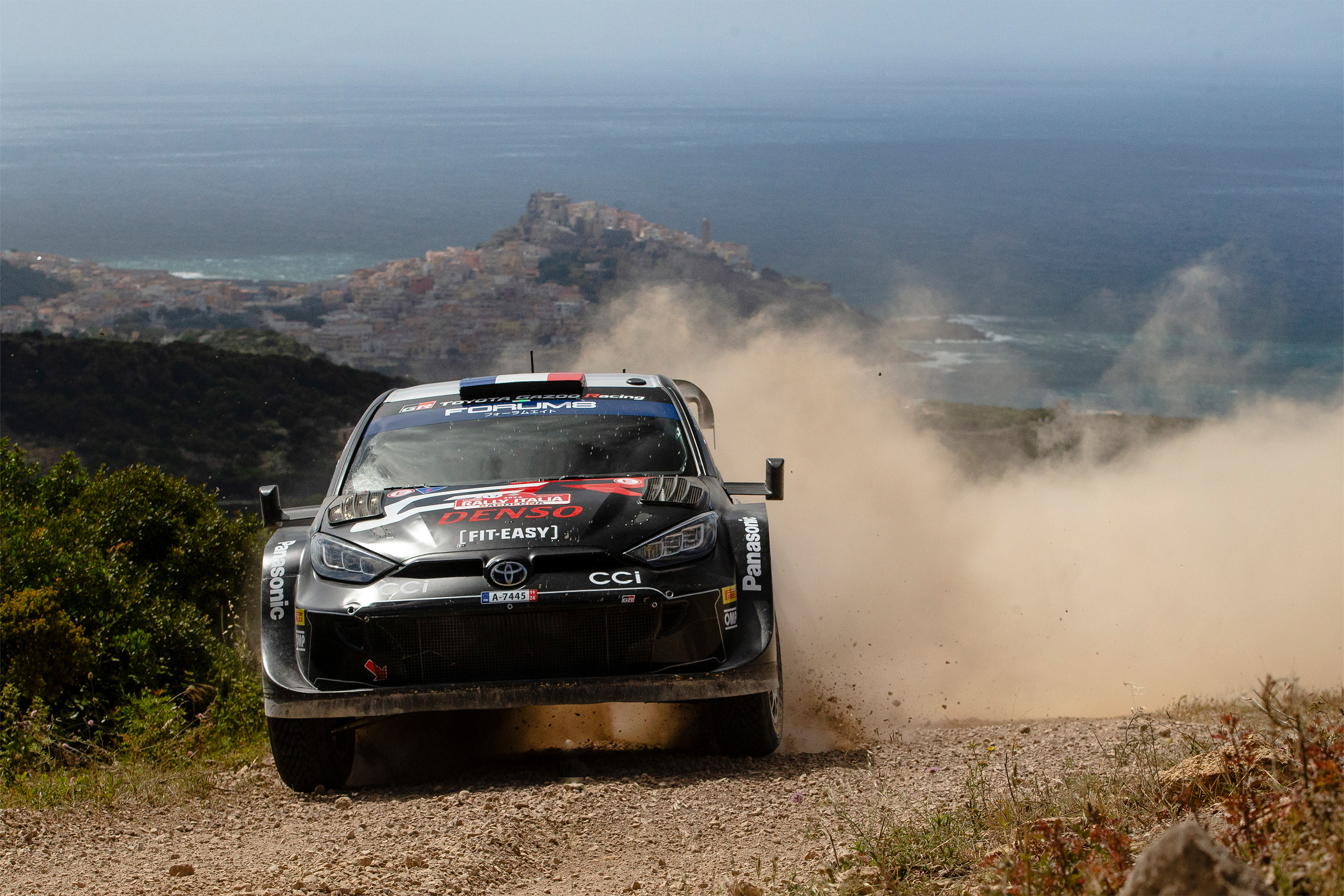 WRC 2024 Rd.6 デイ1 | 2024 | プレスリリース | WRC - FIA 世界
