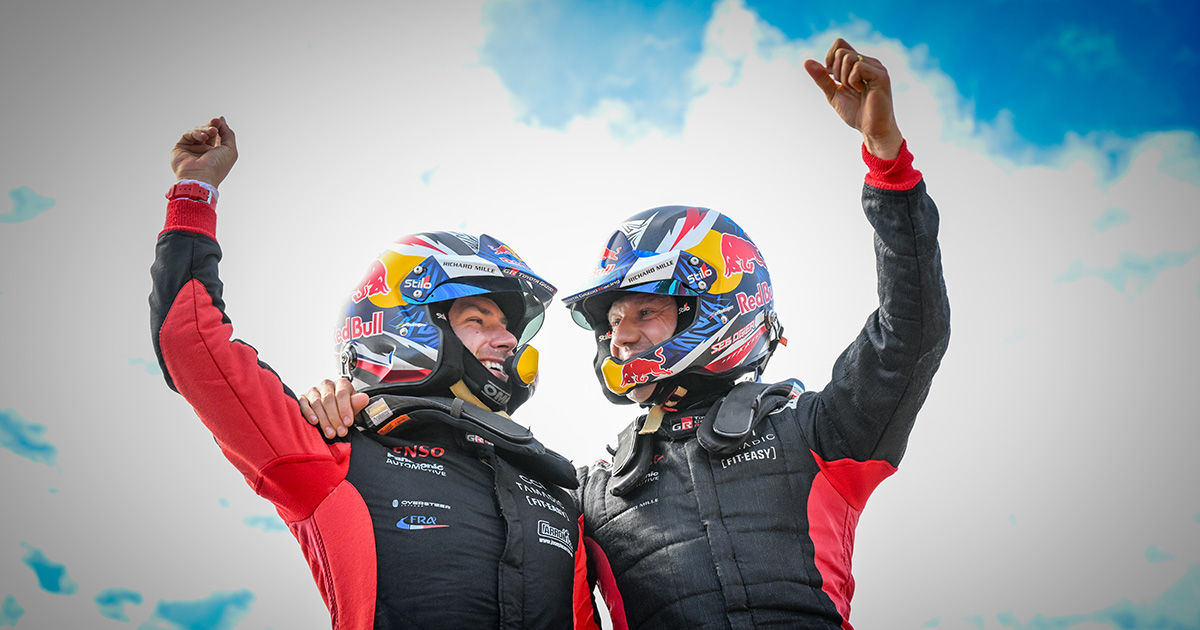 WRC出場200戦目のオジエが激戦を制し今シーズン5勝目を獲得 エバンスが総合2位でフィニッシュし通算30回目の1-2フィニッシュを達成