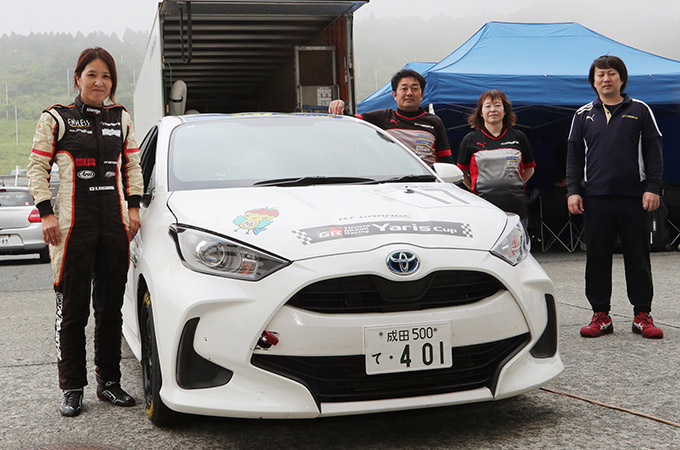 No.017 RS金谷 / KTガレージエンドレスYaris / 仲村 理香 選手
