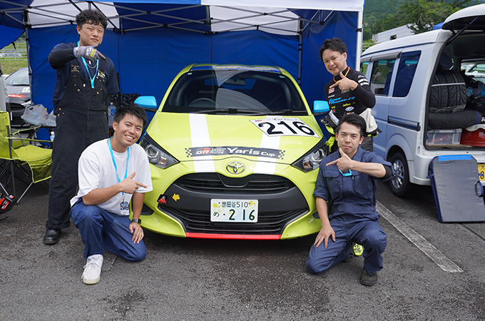 No.216   川辺エンタープライズRacing team/  ケニープロジェクトYaris/  長谷川葉月 選手