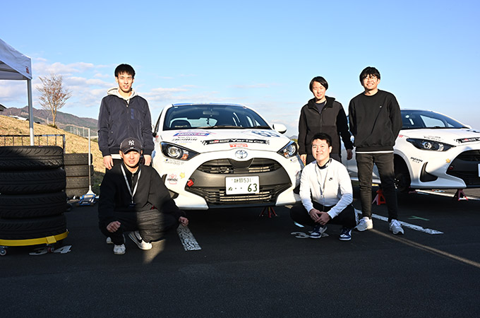 No.063 ライジングRT / N静浜 WedsSport Yaris / 横山 健太郎 選手