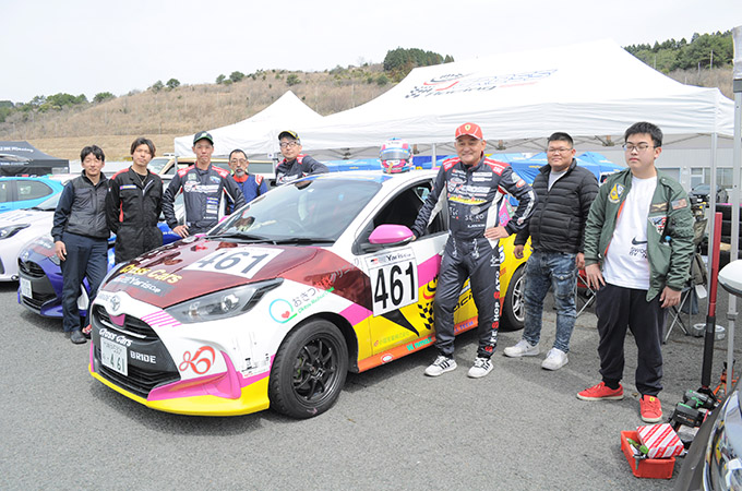 No.461 JCrossRacing / 新大阪きらく おきつ内科Yaris / 城市 慶三 選手